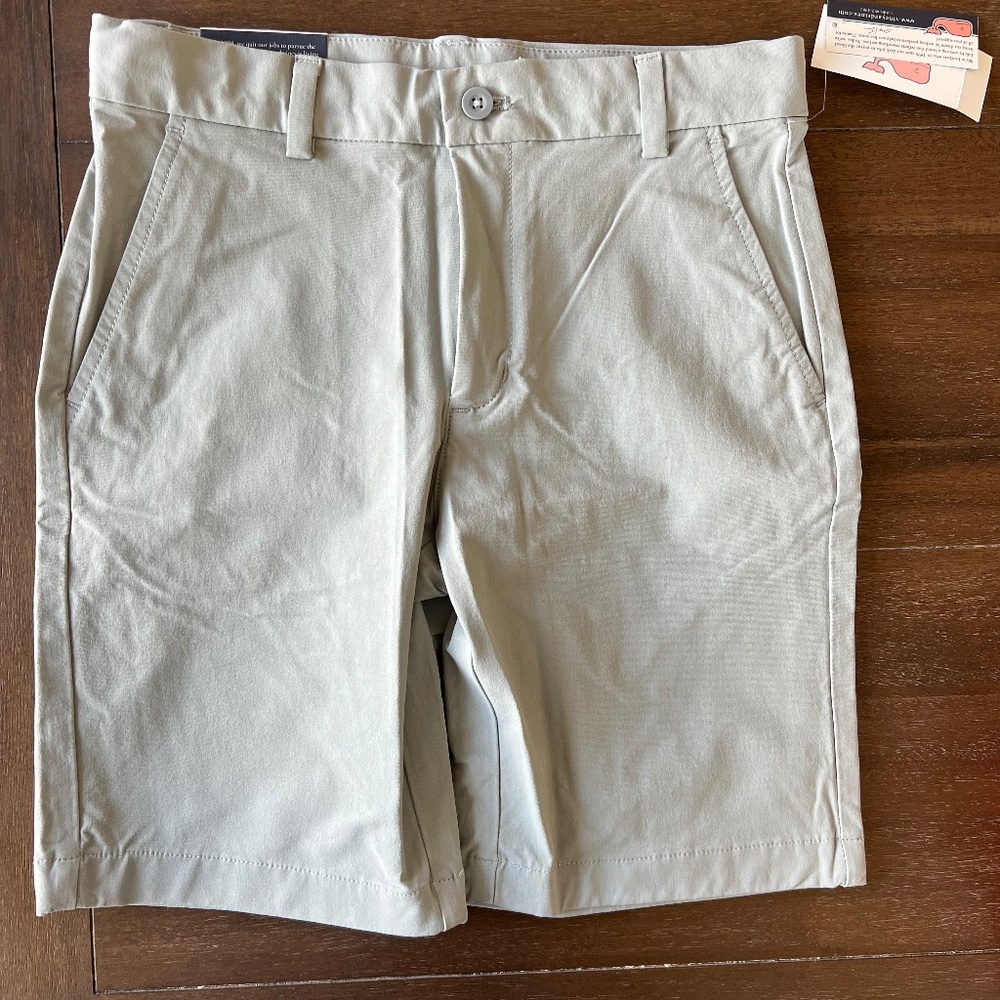 NWT Vineyard Vines size 12 performance breaker shorts boys grey